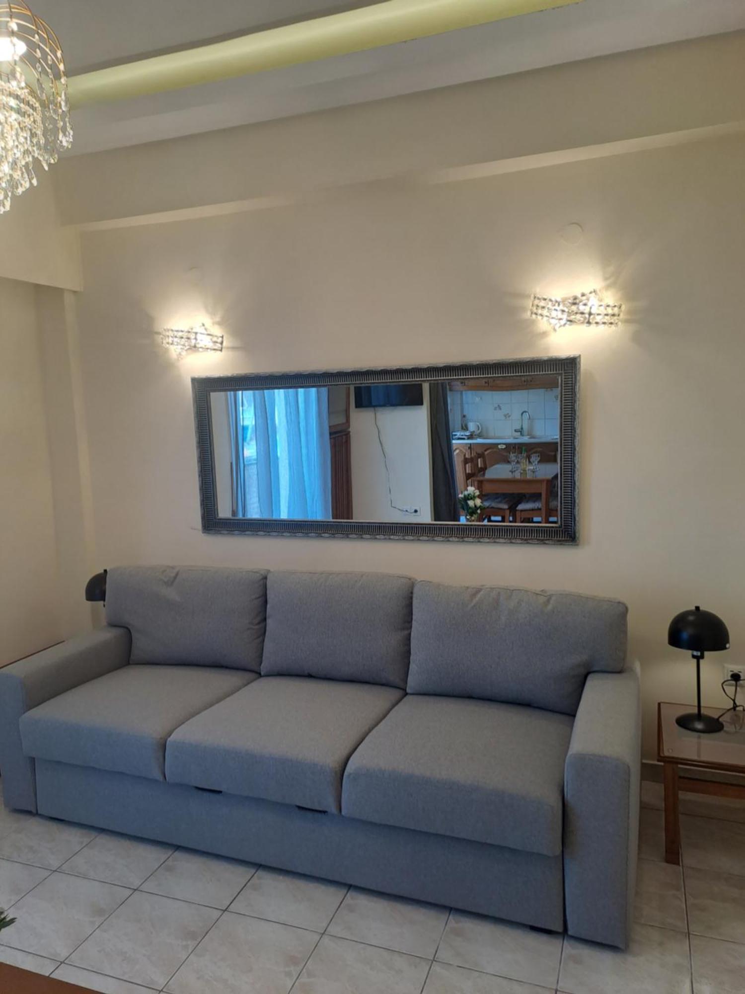 Athens Seaside Glyfada Suites Bagian luar foto